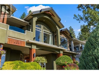 1778 Vineyard Drive. West Kelowna, British Columbia