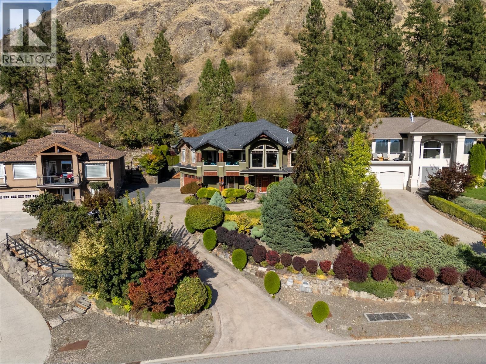 1778 Vineyard Drive. West Kelowna, British Columbia