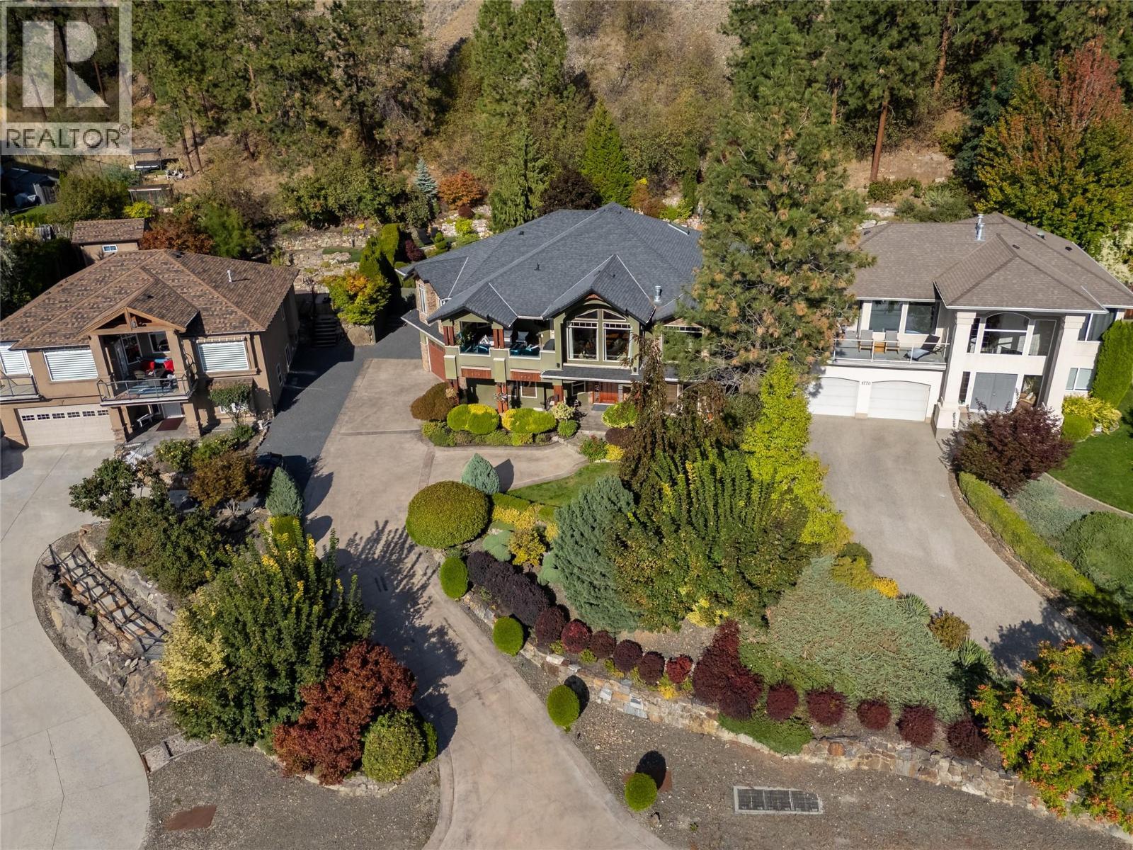 1778 Vineyard Drive. West Kelowna, British Columbia