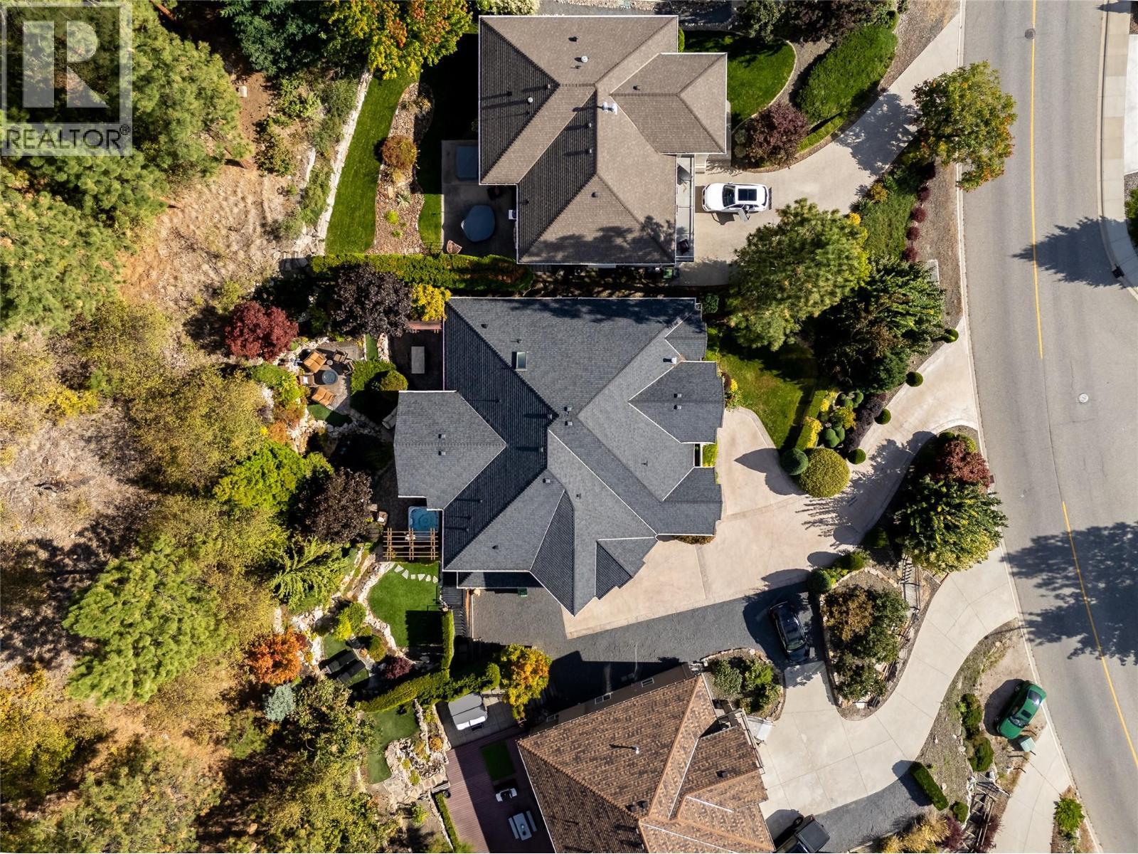 1778 Vineyard Drive. West Kelowna, British Columbia