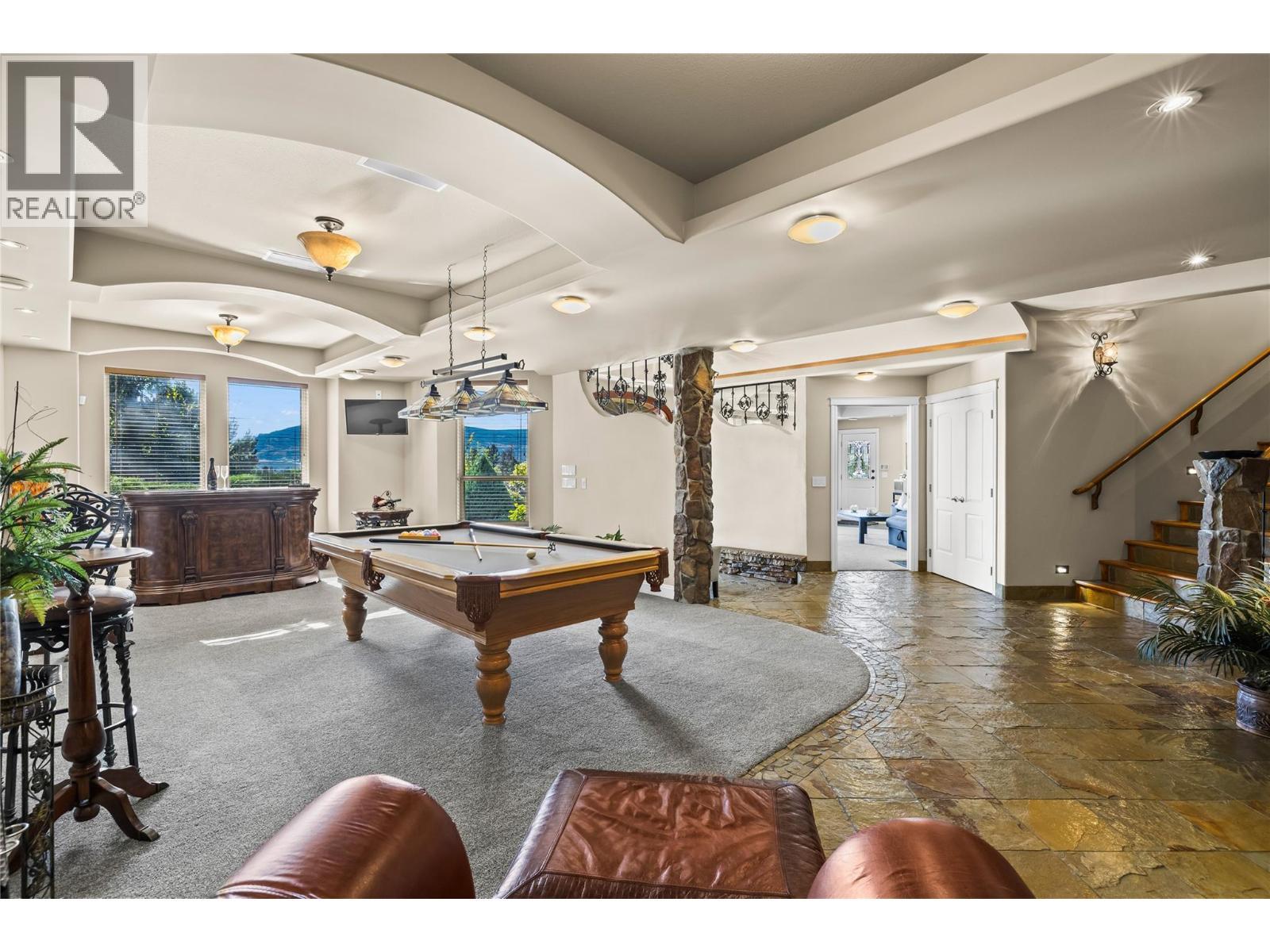 1778 Vineyard Drive. West Kelowna, British Columbia