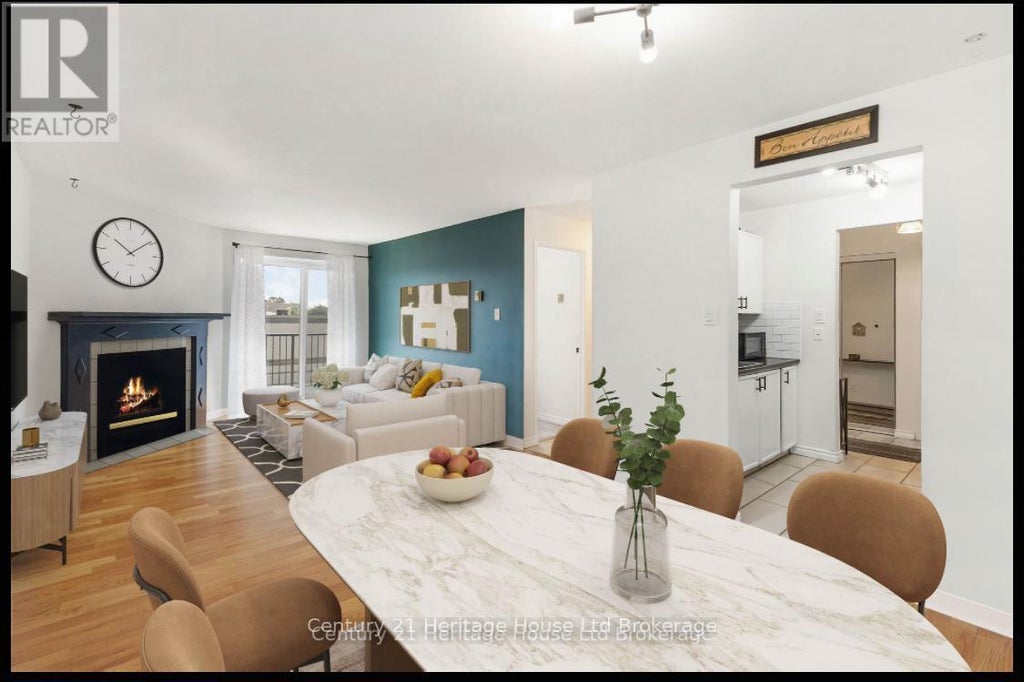 217 - 737 Deveron Crescent, London South (south T)