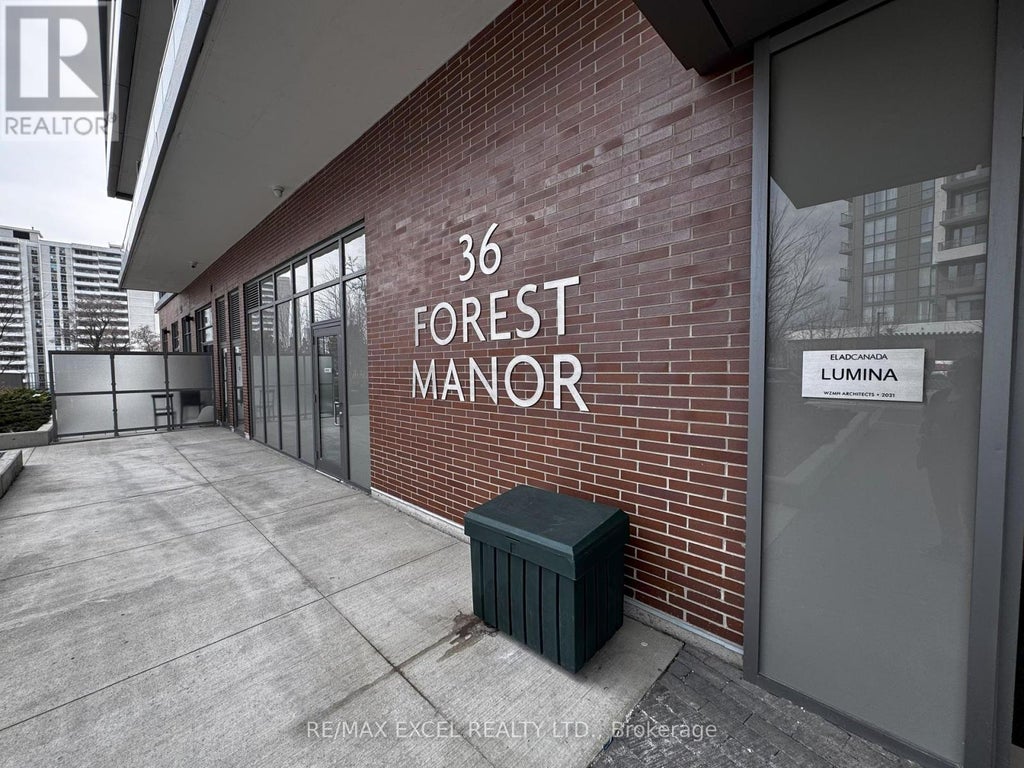 A03 - 36 Forest Manor Road, Toronto (henry Farm)