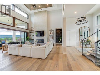 1612 Vincent Place. Kelowna, British Columbia