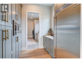 1612 Vincent Place. Kelowna, British Columbia