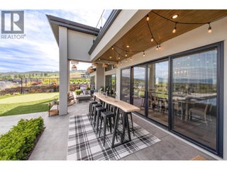 1612 Vincent Place. Kelowna, British Columbia