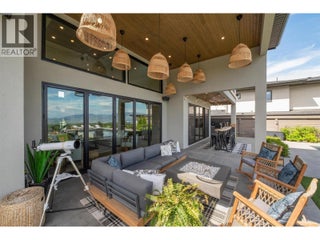 1612 Vincent Place. Kelowna, British Columbia