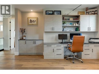 1612 Vincent Place. Kelowna, British Columbia