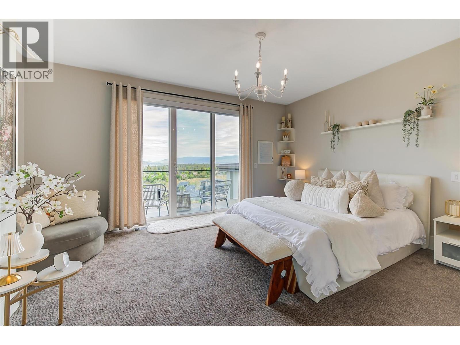 1612 Vincent Place. Kelowna, British Columbia