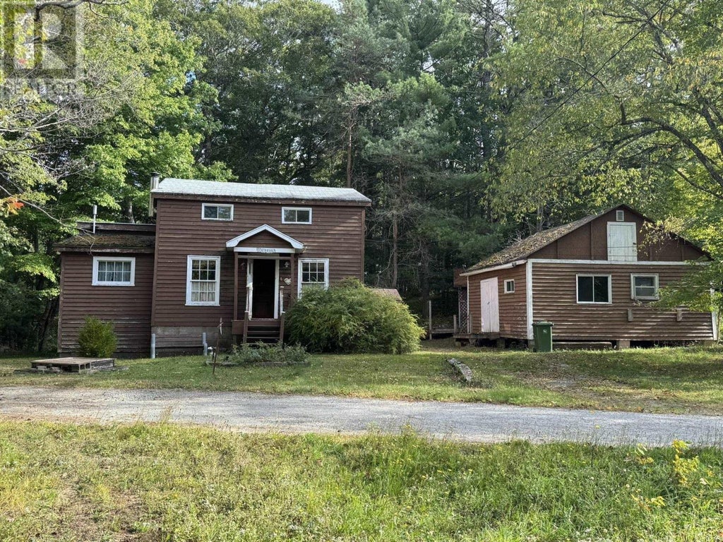 14 Clarence Hirtle Road, Charleston