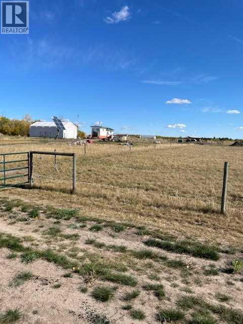 122040 Township Road 734, Hythe