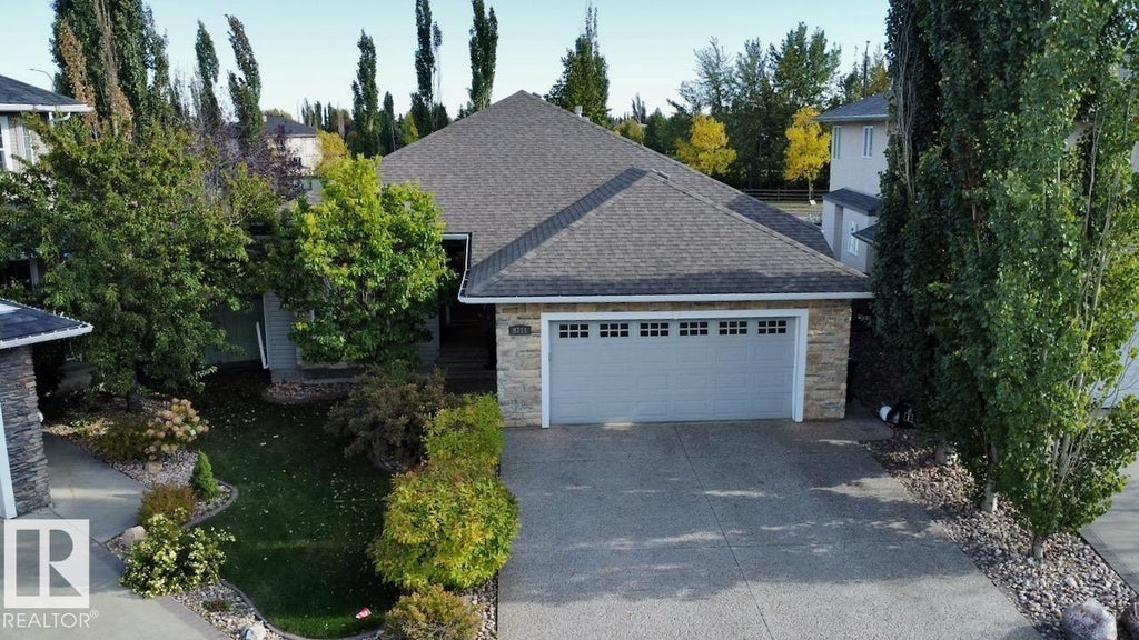 8711 208 St Nw, Edmonton