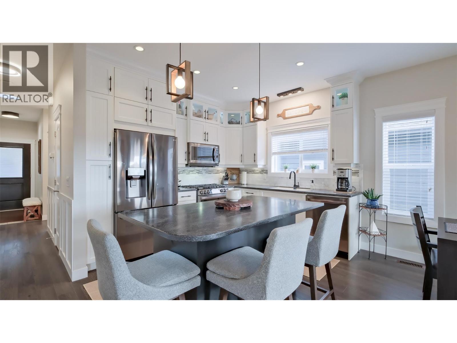 2084 Clover Drive. West Kelowna, British Columbia