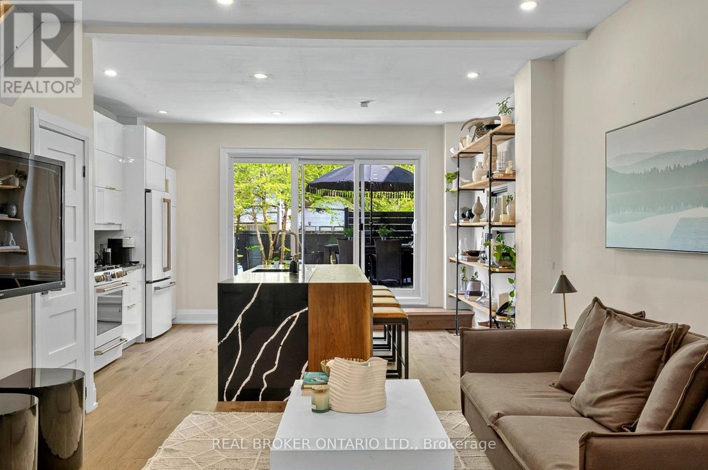 143 Parkmount Road, Toronto (greenwood-Coxwell)