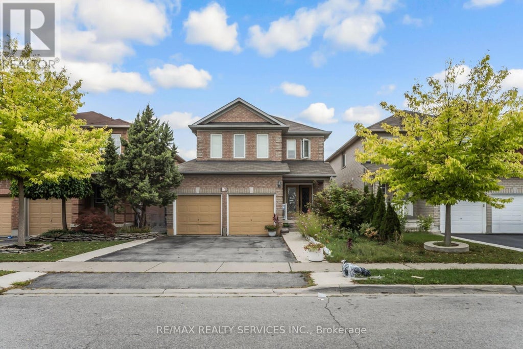 12 Roadmaster Lane, Brampton (fletcher's Meadow)