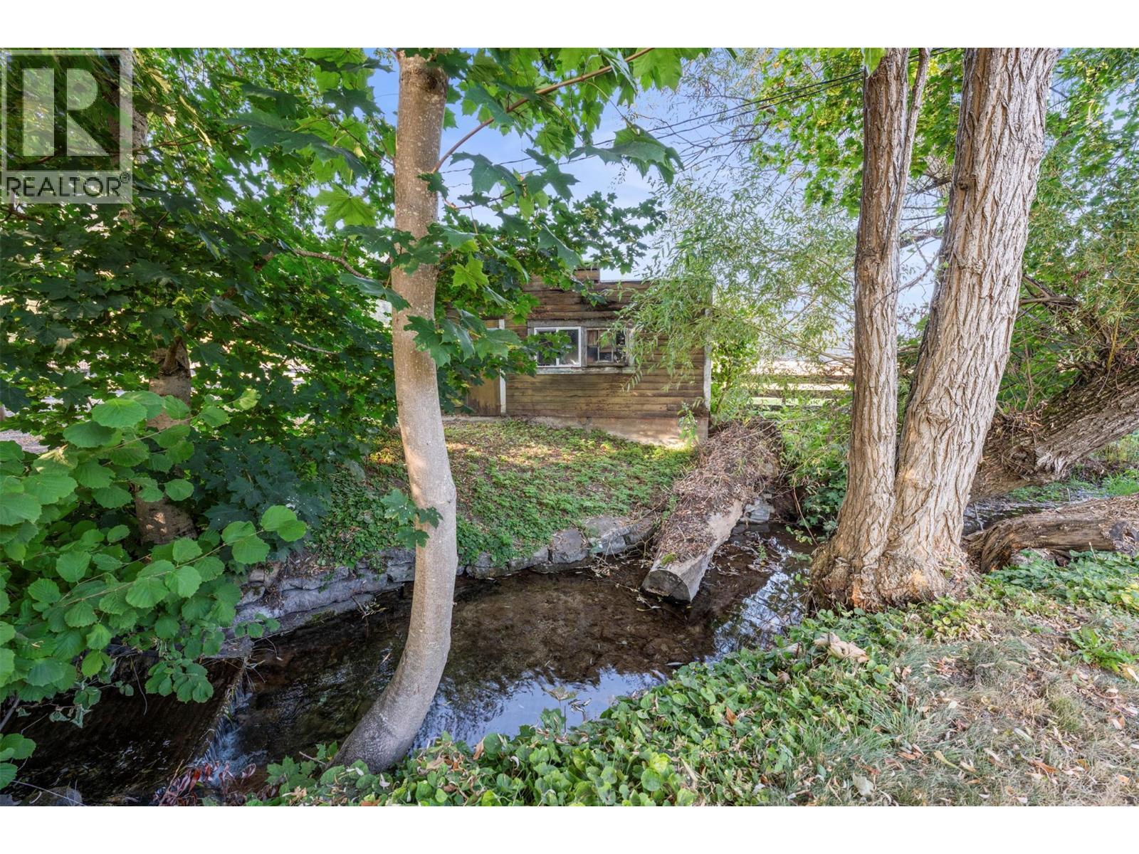 6619 Highway 97a Highway N. Enderby, British Columbia