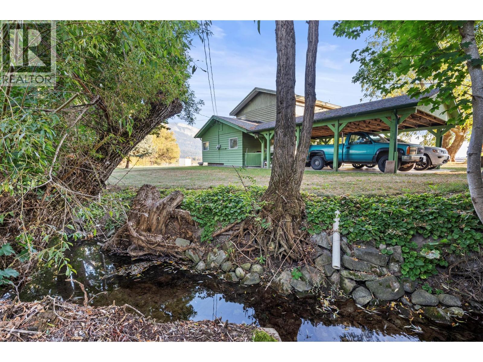 6619 Highway 97a Highway N. Enderby, British Columbia