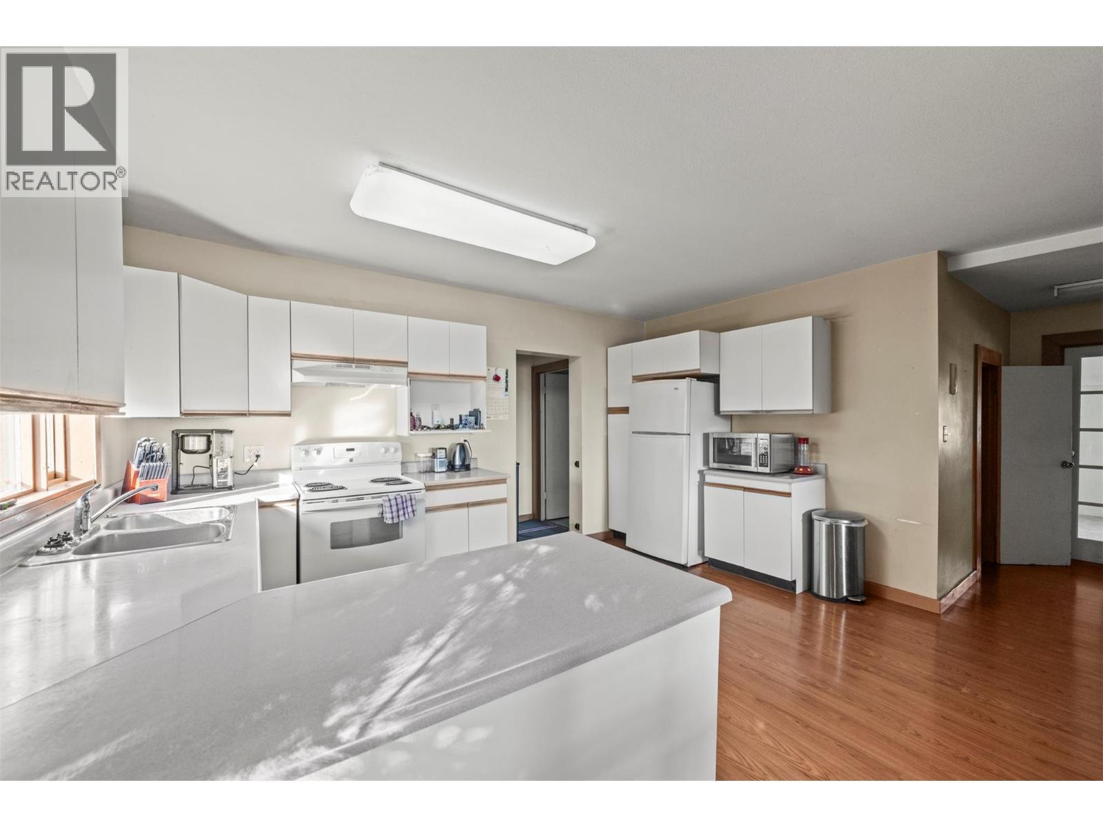 6619 Highway 97a Highway N. Enderby, British Columbia