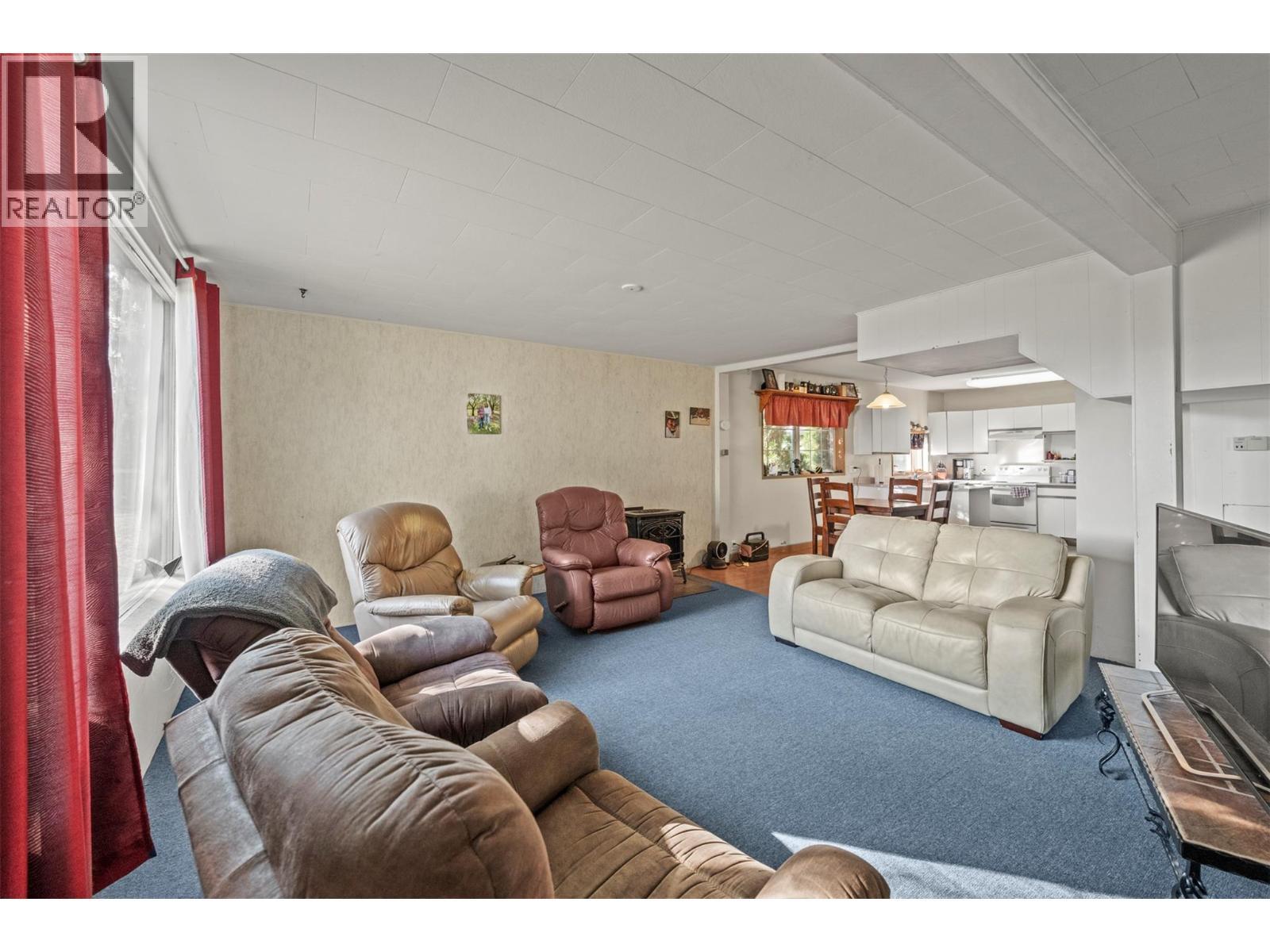 6619 Highway 97a Highway N. Enderby, British Columbia