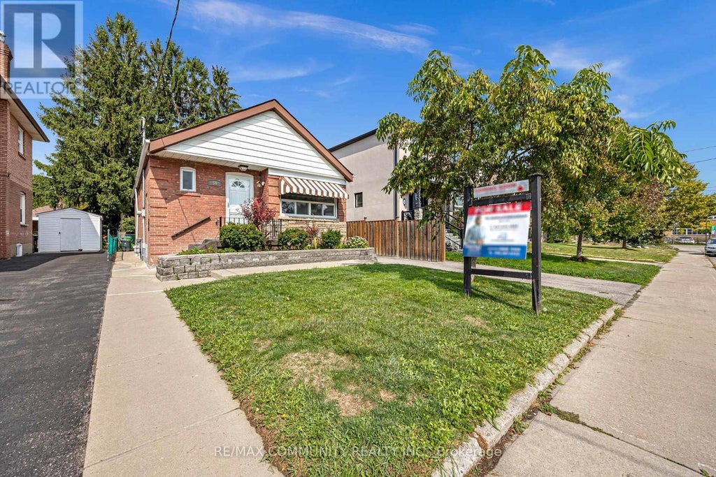 50 Joanith Drive, Toronto (o'connor-Parkview)
