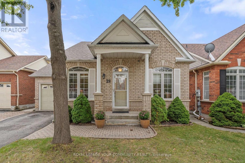 29 Cliveden Place, Markham (berczy)