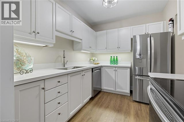 2075 Amherst Heights Drive Unit# 215, Burlington