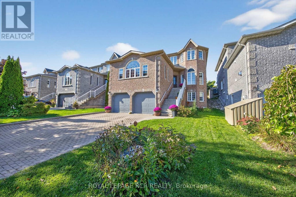 24 Tascona Court, Barrie (little Lake)