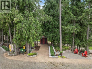 2672 Mckenzie Road. Sorrento, British Columbia