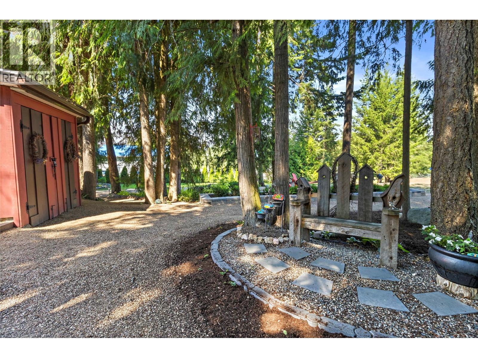 2672 Mckenzie Road. Sorrento, British Columbia