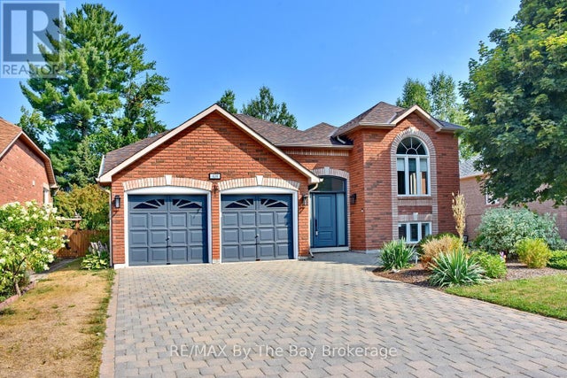 424 Ramblewood Drive, Wasaga Beach