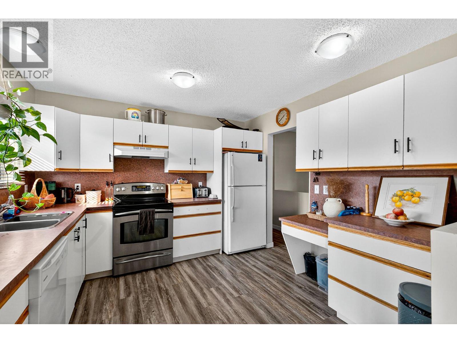 3656 Dunbarton Road. West Kelowna, British Columbia