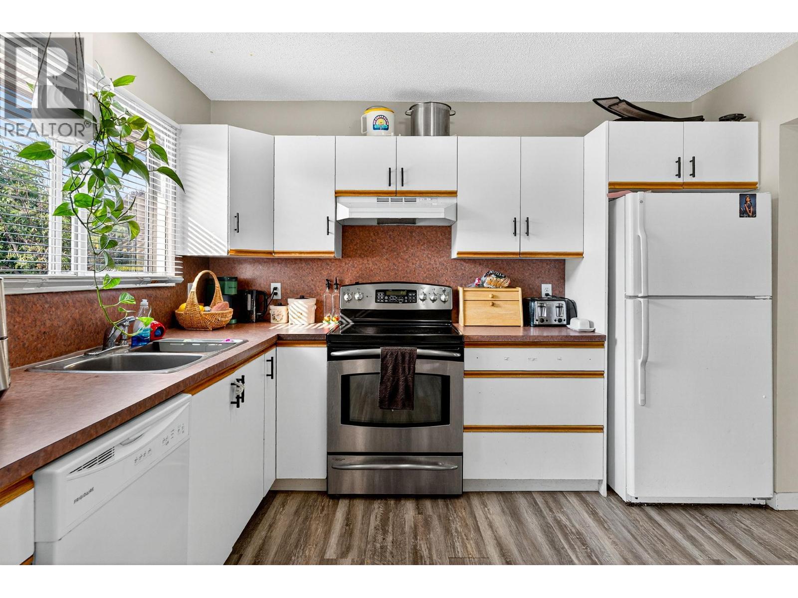 3656 Dunbarton Road. West Kelowna, British Columbia