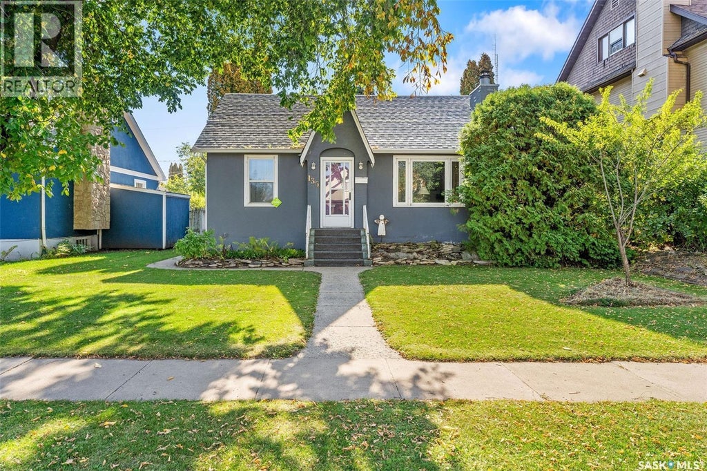 135 21st Street W, Prince Albert