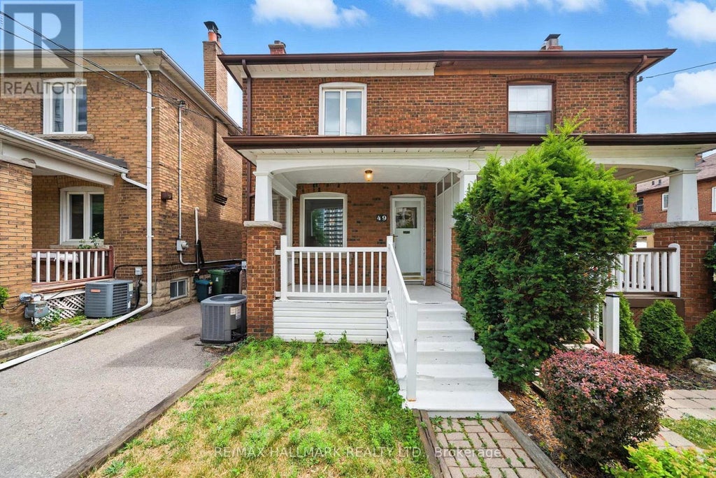 49 Rawlinson Avenue, Toronto (mount Pleasant East)