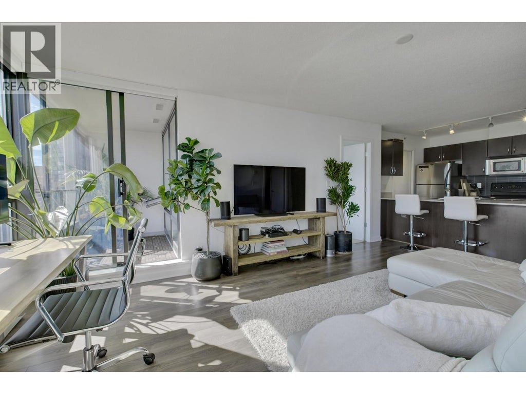 1303 938 Smithe Street, Vancouver