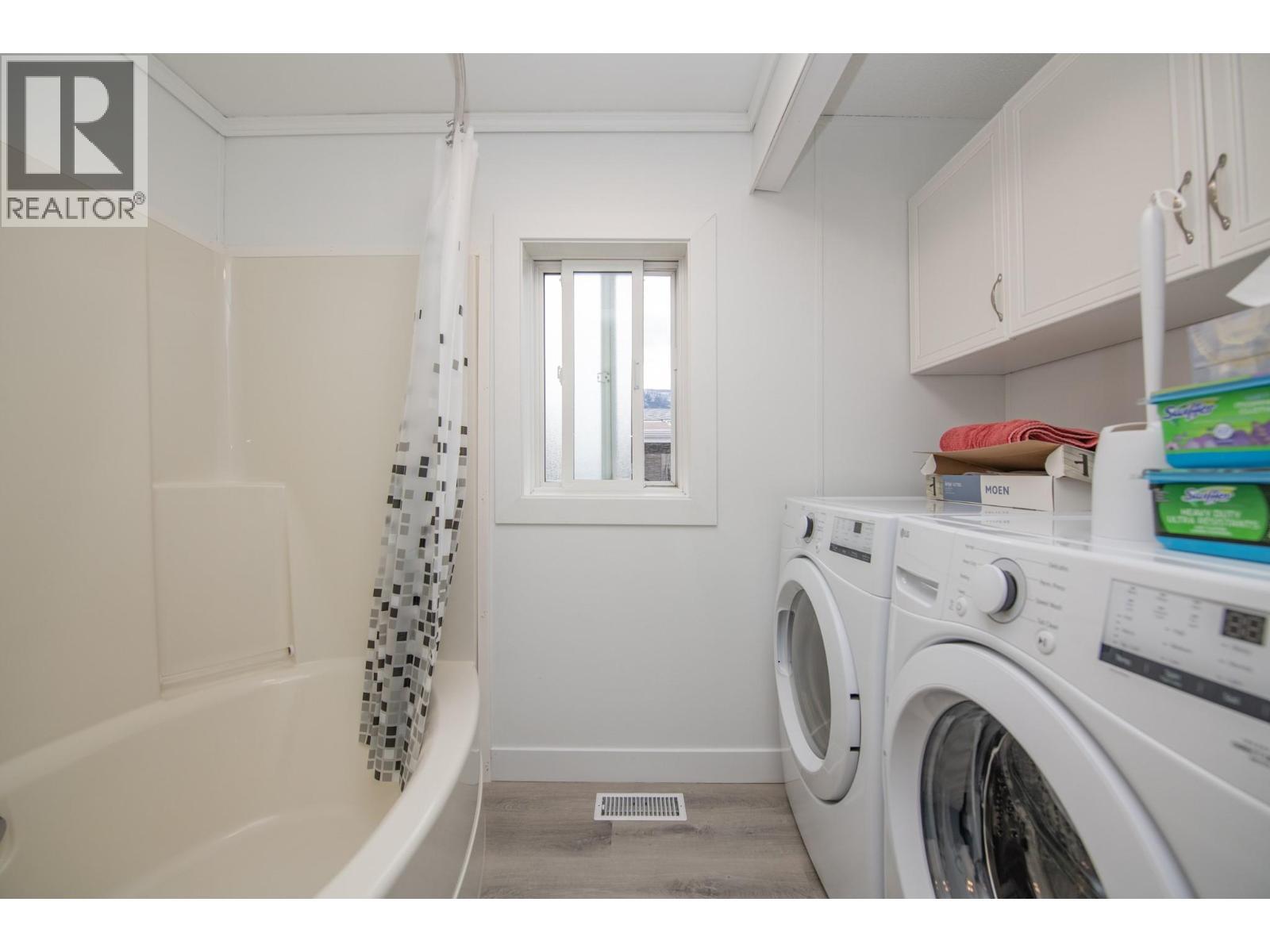 12560 Westside Road Unit# 27. Vernon, British Columbia