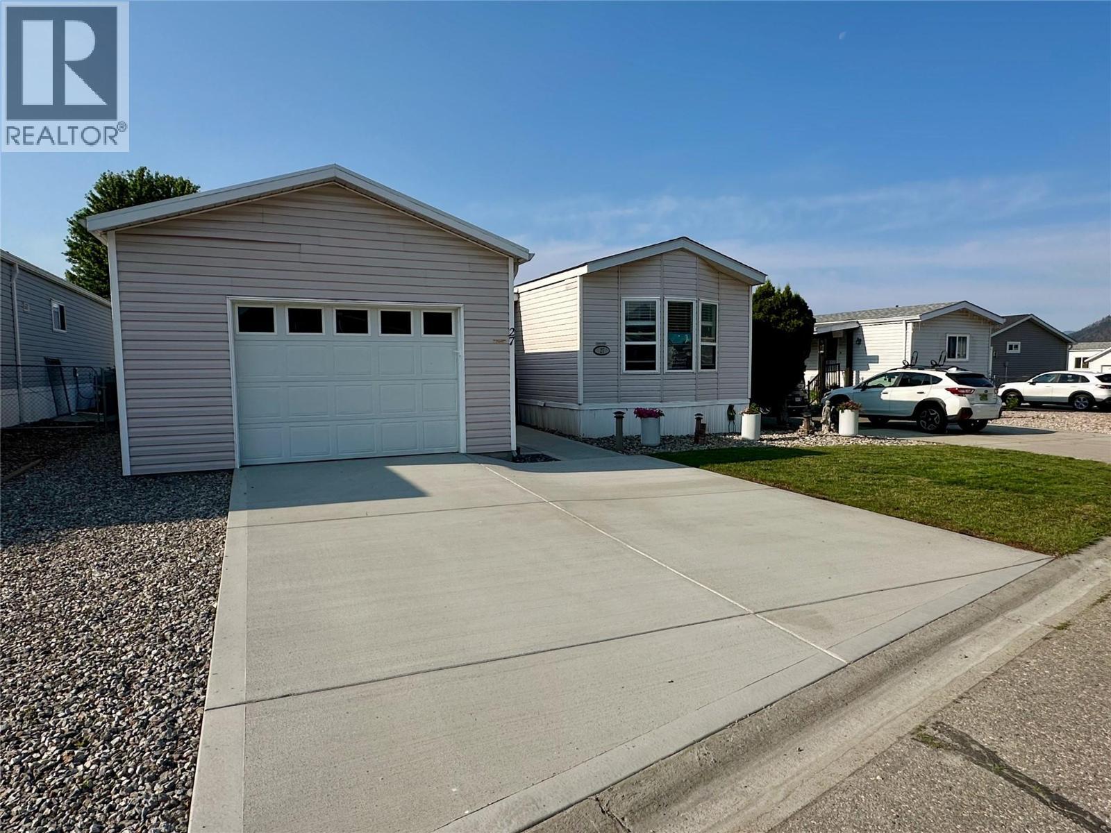 12560 Westside Road Unit# 27. Vernon, British Columbia