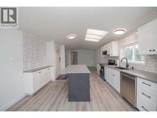 12560 Westside Road Unit# 27. Vernon, British Columbia