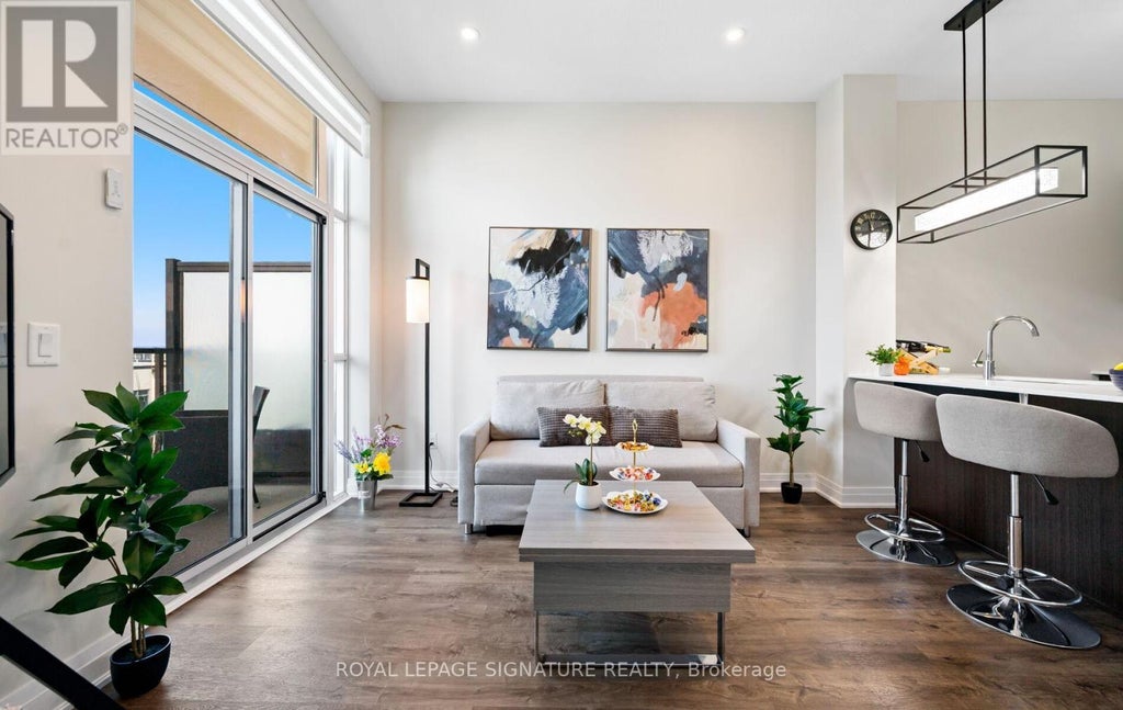 629 - 16 Concord Place, Grimsby (grimsby Beach)