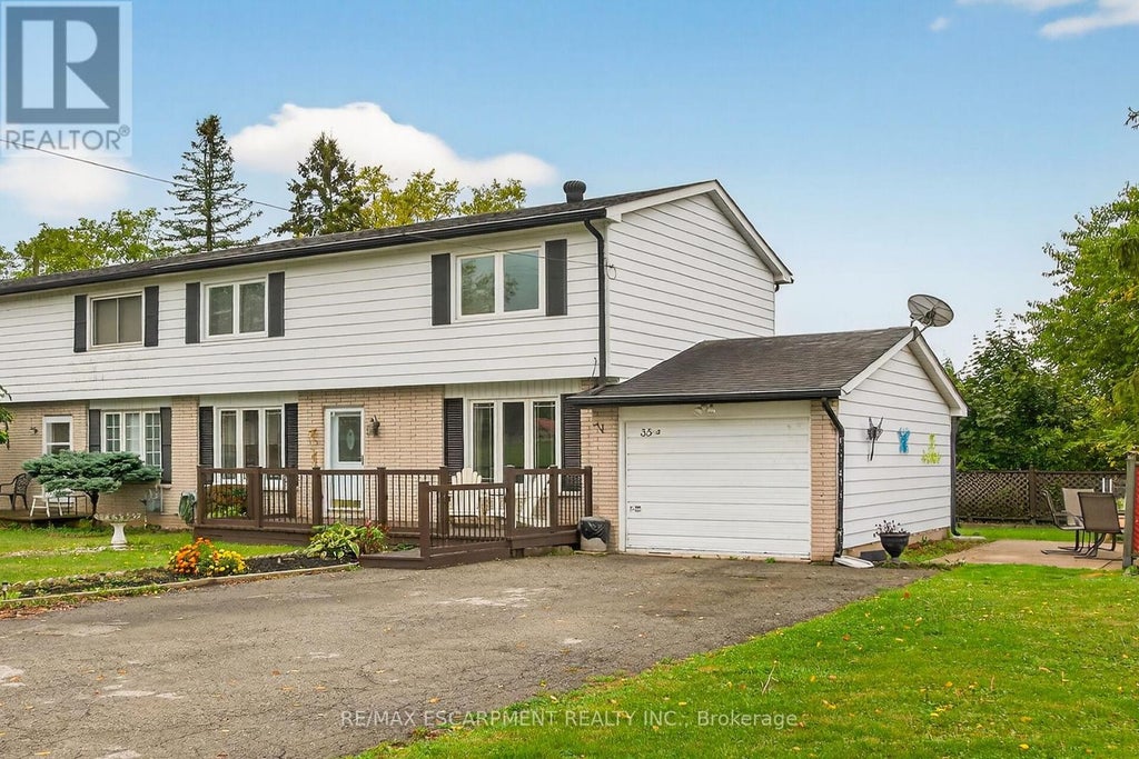 35b Seneca Street S, Haldimand