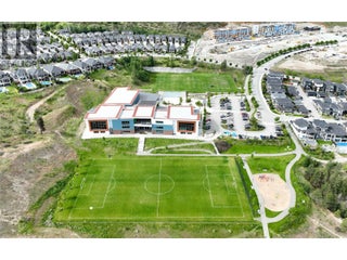 757 Barnaby Road Unit# 3. Kelowna, British Columbia