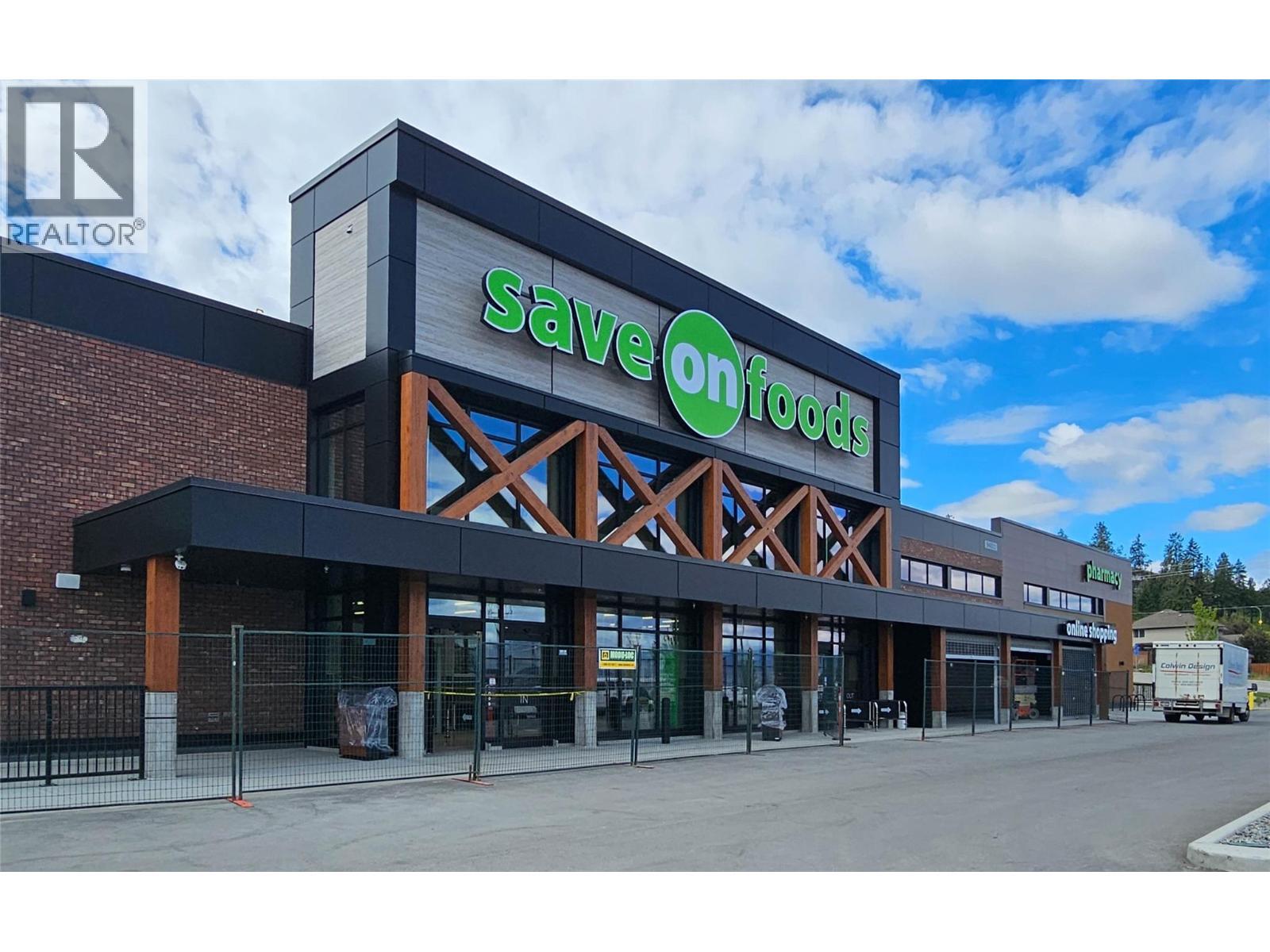 757 Barnaby Road Unit# 3. Kelowna, British Columbia