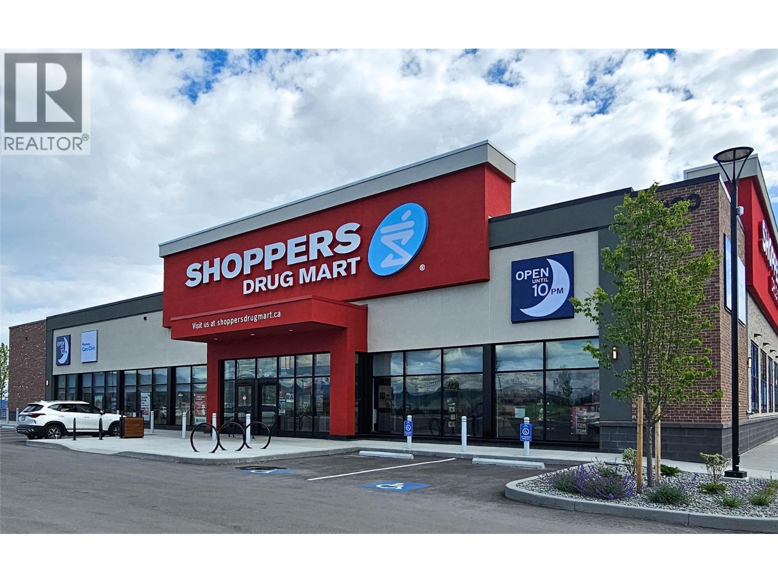 757 Barnaby Road Unit# 3. Kelowna, British Columbia