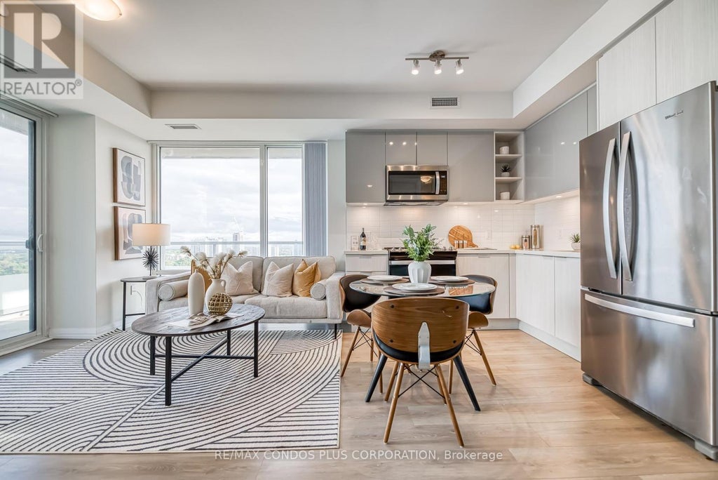 2007 - 25 Holly Street, Toronto (mount Pleasant East)