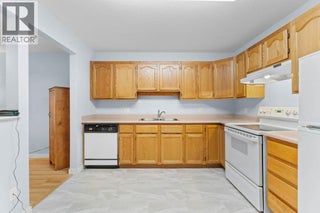 251 6 Street Se Unit# 104. Salmon Arm, British Columbia