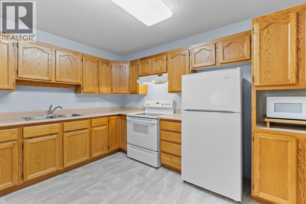 251 6 Street Se Unit# 104. Salmon Arm, British Columbia