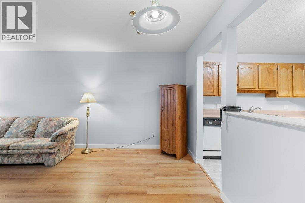 251 6 Street Se Unit# 104. Salmon Arm, British Columbia