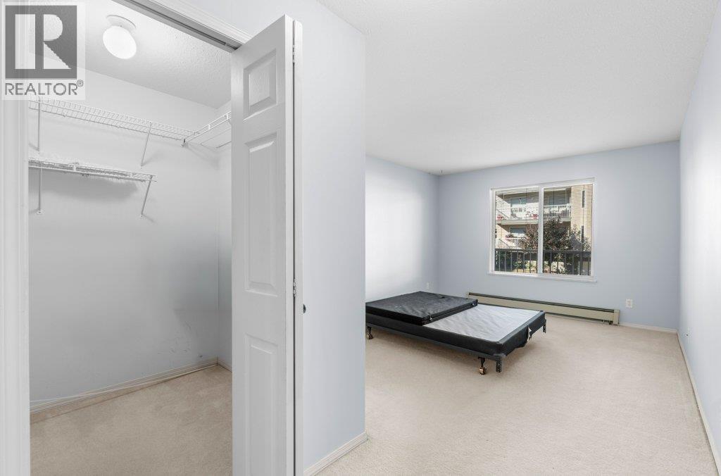 251 6 Street Se Unit# 104. Salmon Arm, British Columbia