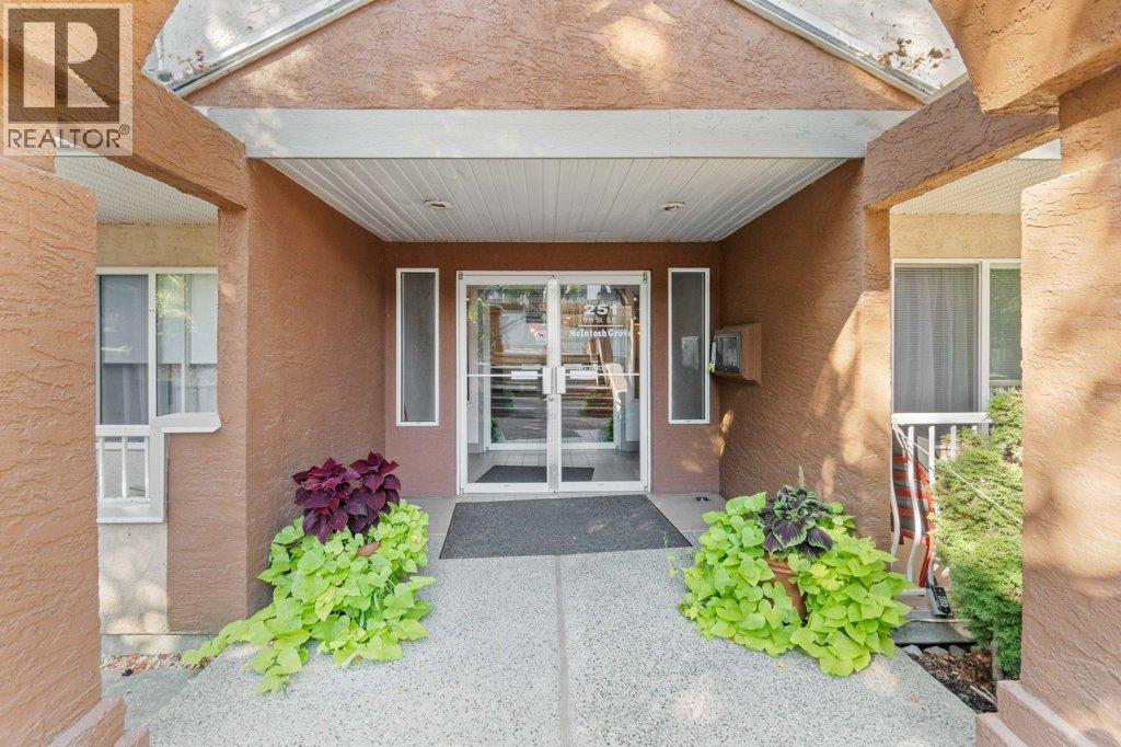 251 6 Street Se Unit# 104. Salmon Arm, British Columbia