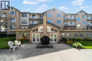 251 6 Street Se Unit# 104. Salmon Arm, British Columbia